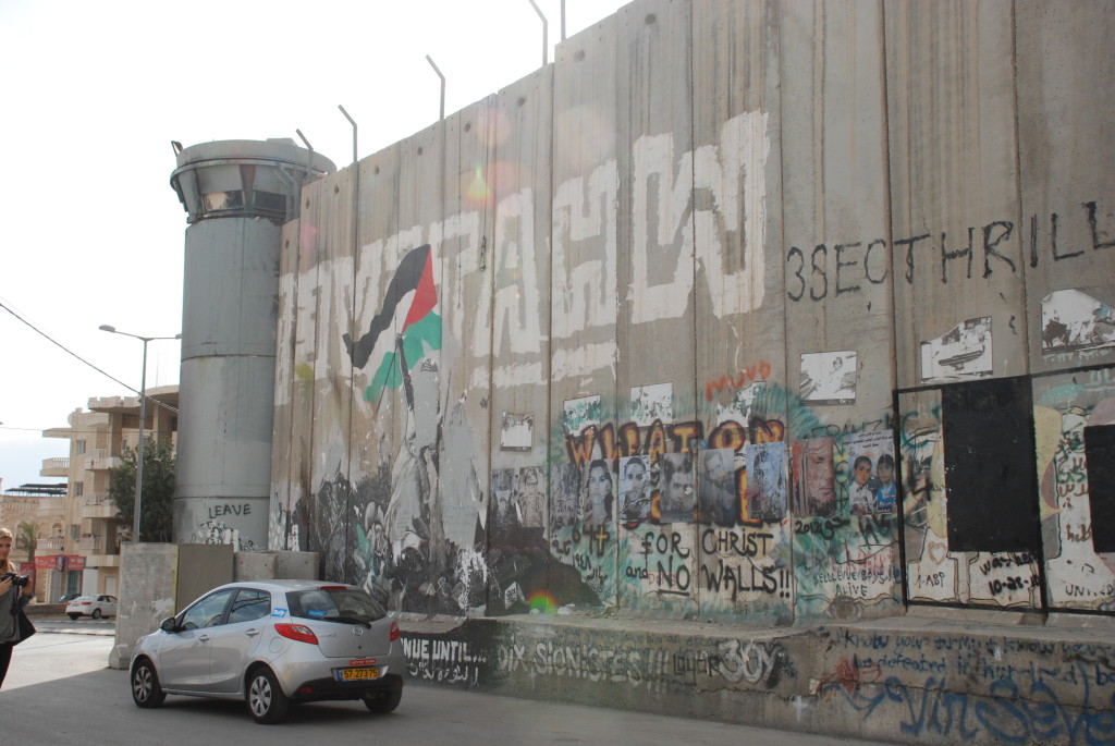Muro di confine in Palestina