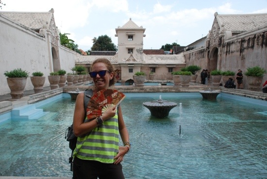 Io al Water Palace di Yogyakarta